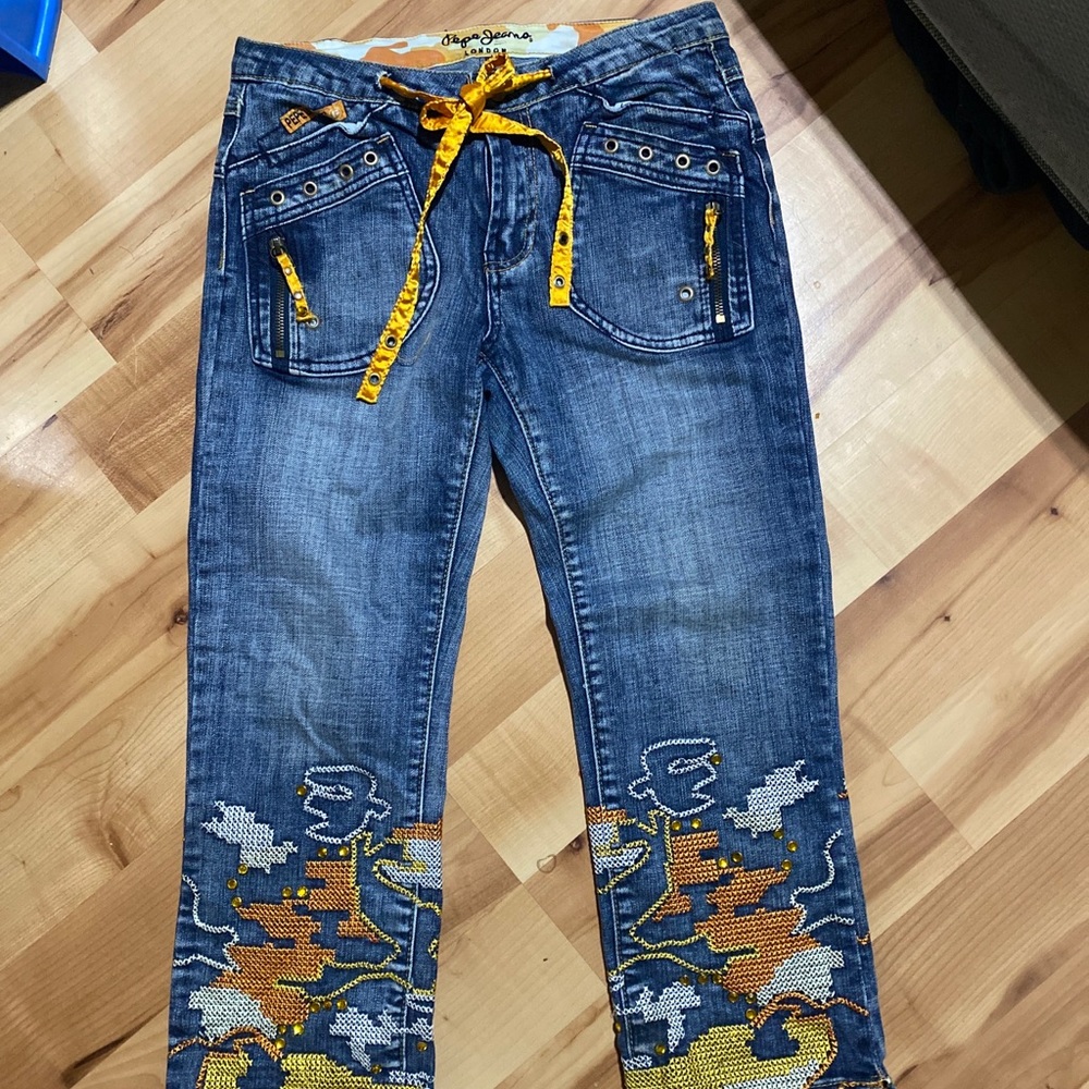 Pepe crop embellished jeans sz.28